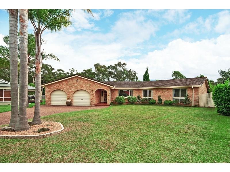 6 Princeton Place, Bomaderry NSW 2541