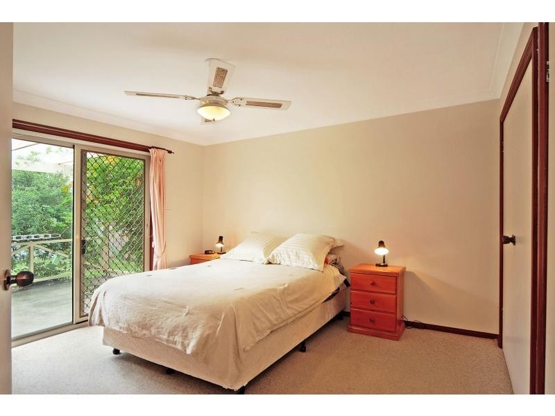 6 Princeton Place, Bomaderry NSW 2541