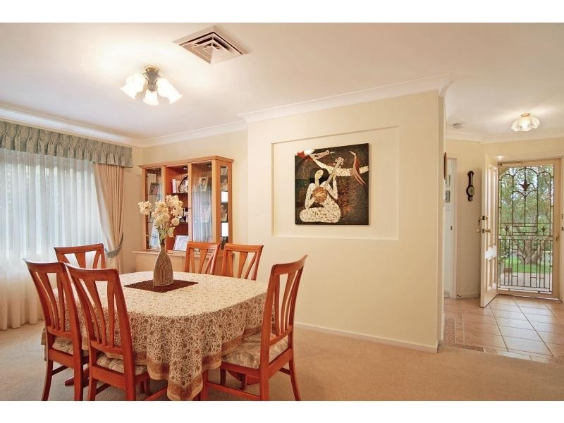 5 Mountain Ash Place, Worrigee NSW 2540