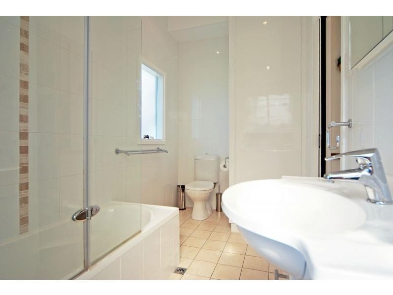 5 Junction Street, Nowra NSW 2541