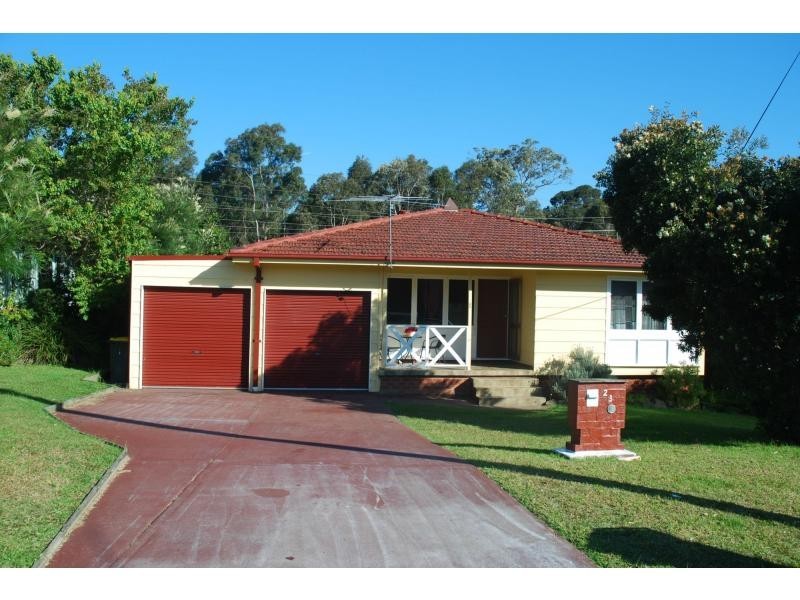 23 Elyard Drive, Nowra NSW 2541
