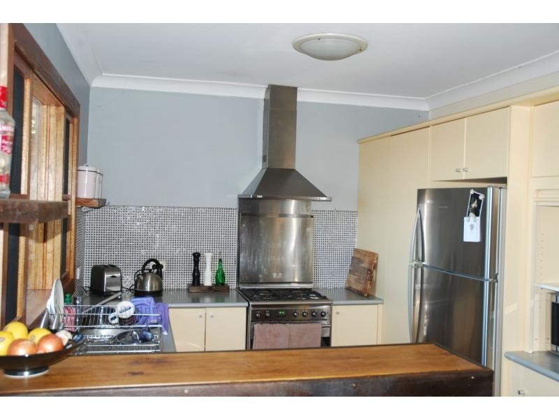 6 Elia Avenue, Nowra NSW 2541