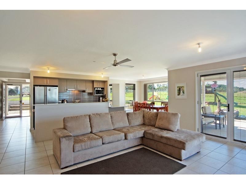 419 BTU Road, Nowra Hill NSW 2540