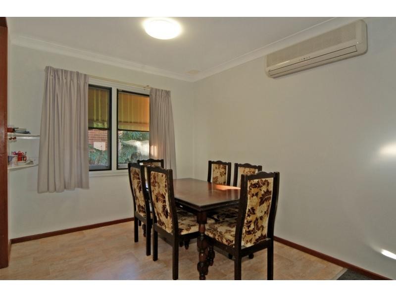 15 Wondalga Crescent, Nowra NSW 2541
