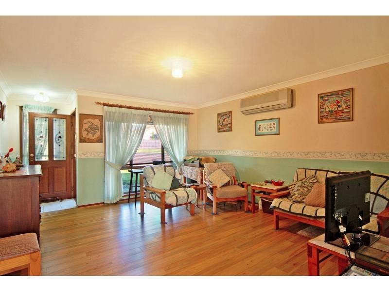 2/110 Lyndhurst Drive, Bomaderry NSW 2541