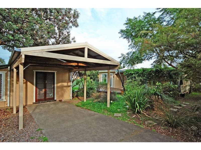 21 Bunberra Street, Bomaderry NSW 2541