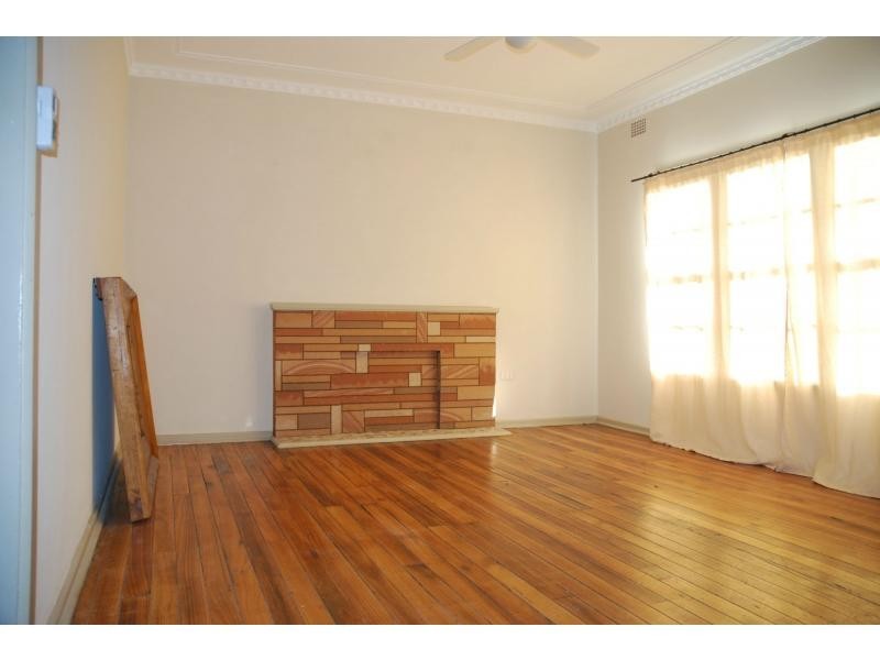 8 Journal Street, Nowra NSW 2541