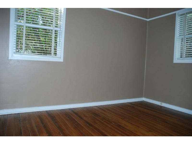 8 Journal Street, Nowra NSW 2541