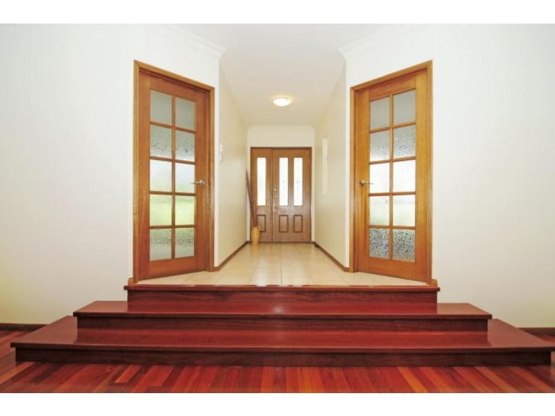 2 Lebene Grove, Cambewarra NSW 2540
