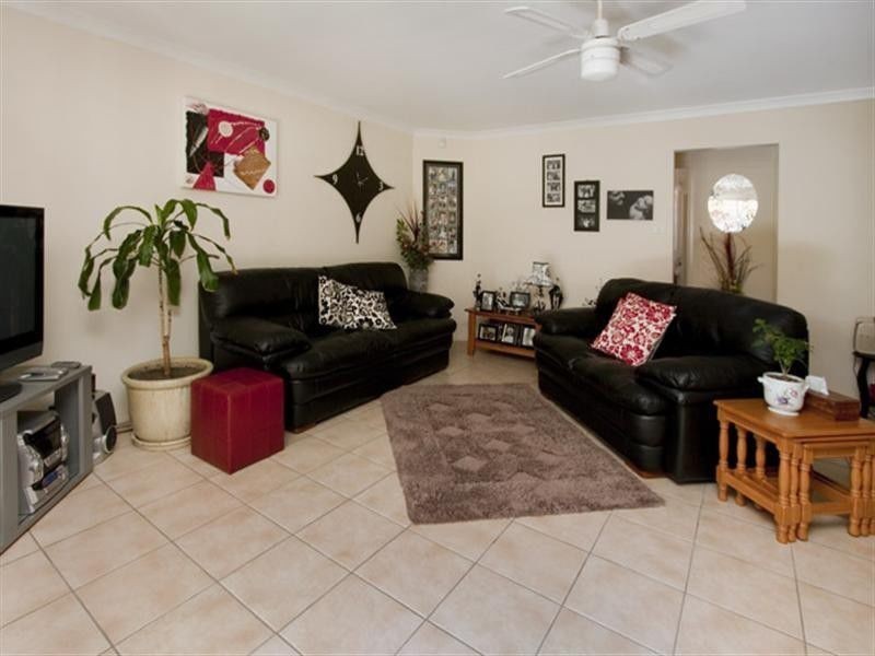 71 Burradoo Crescent, Nowra NSW 2541