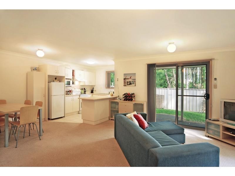 5/22 Mattes Way, Bomaderry NSW 2541