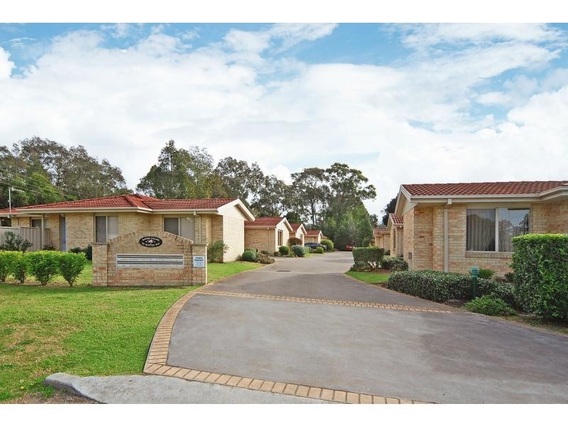 5/22 Mattes Way, Bomaderry NSW 2541