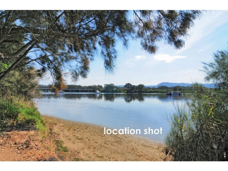 6 Lyrebird Drive, Nowra NSW 2541