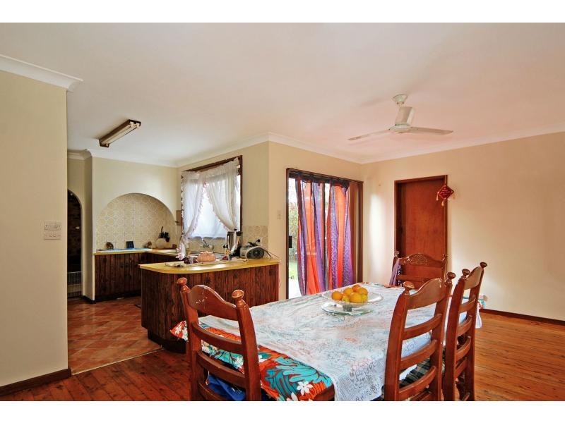 6 Lyrebird Drive, Nowra NSW 2541