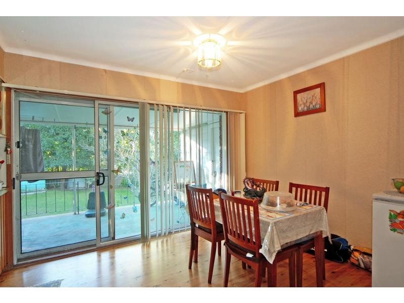 17 Huxley Street, Nowra NSW 2541