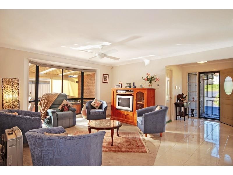 34 Carrington Park Drive, Nowra NSW 2541