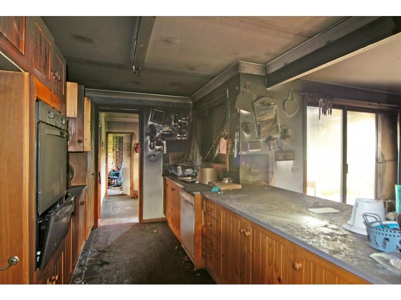 13 Gunyuma Crescent, North Nowra NSW 2541