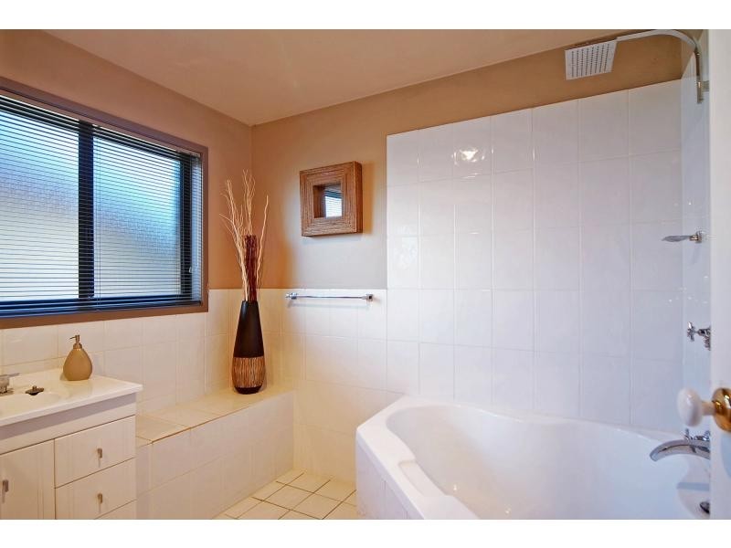 33 Hansons Road, North Nowra NSW 2541