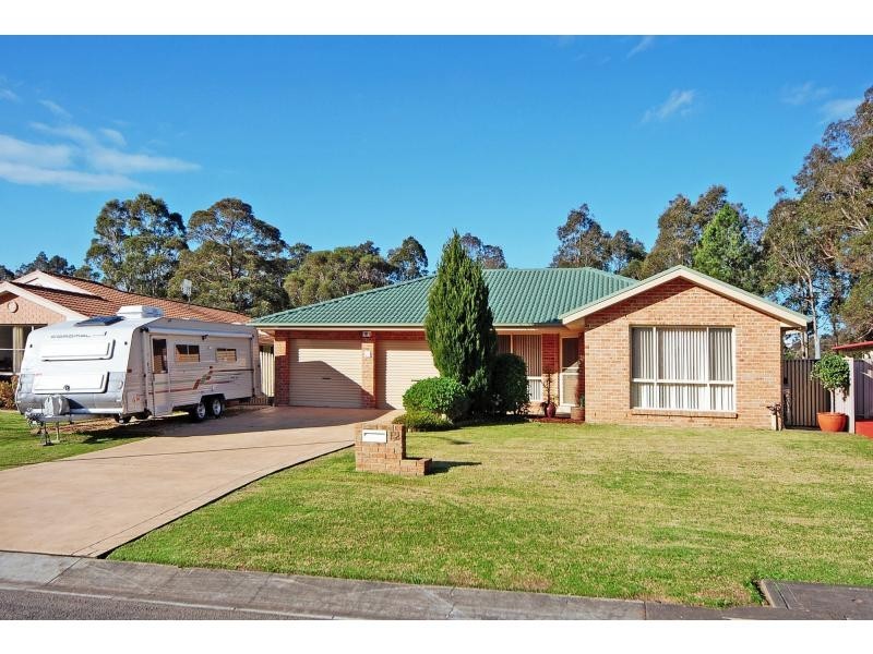 12 Lightwood Drive, West Nowra NSW 2541