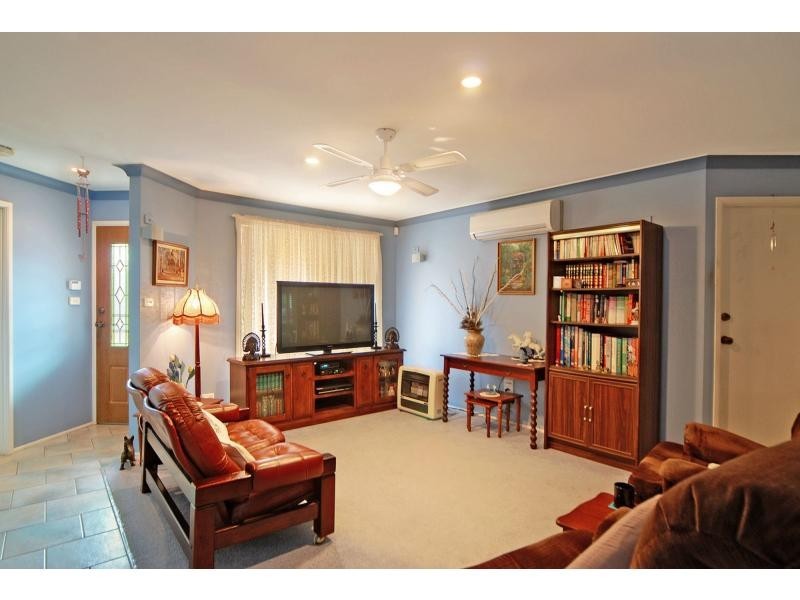 12 Lightwood Drive, West Nowra NSW 2541