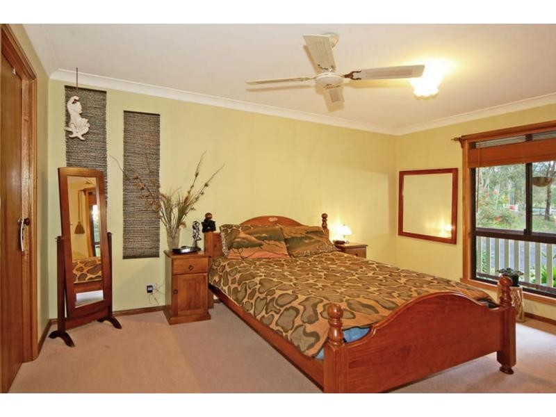 D1039 Princes Highway, Falls Creek NSW 2540