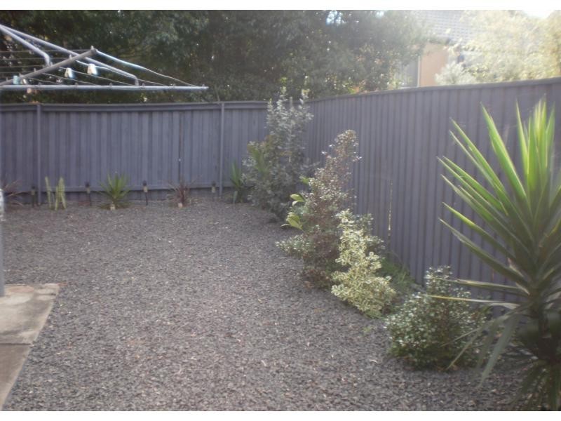 6/33 Lynburn Avenue, Bomaderry NSW 2541