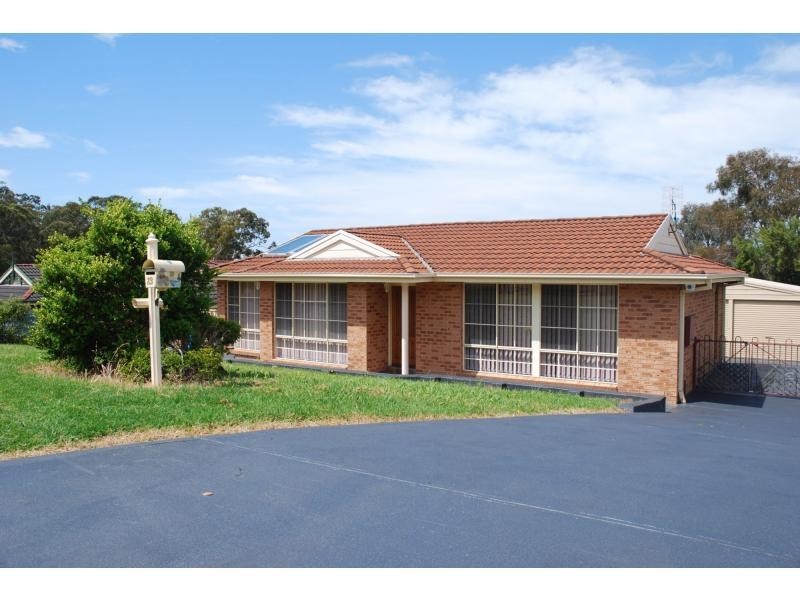 23 Lydon Crescent, West Nowra NSW 2541
