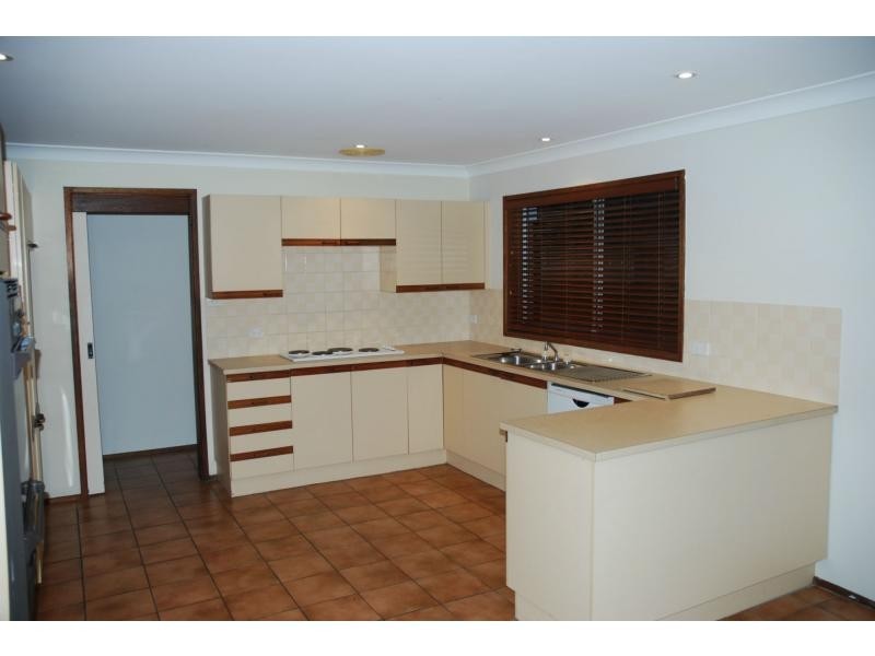 45 Tarawal Street, Bomaderry NSW 2541