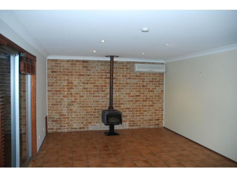 45 Tarawal Street, Bomaderry NSW 2541