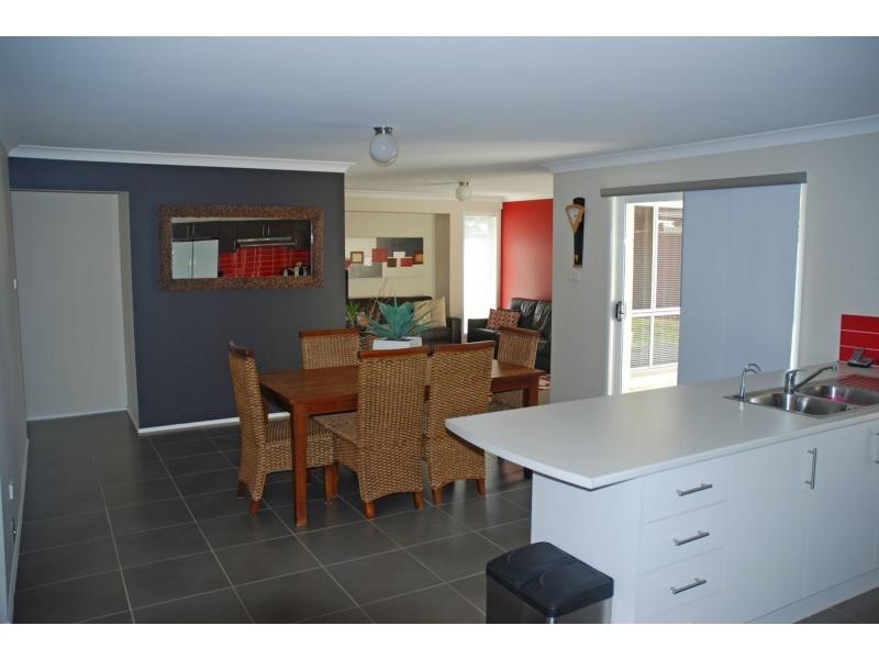 12 Hanover Close, South Nowra NSW 2541