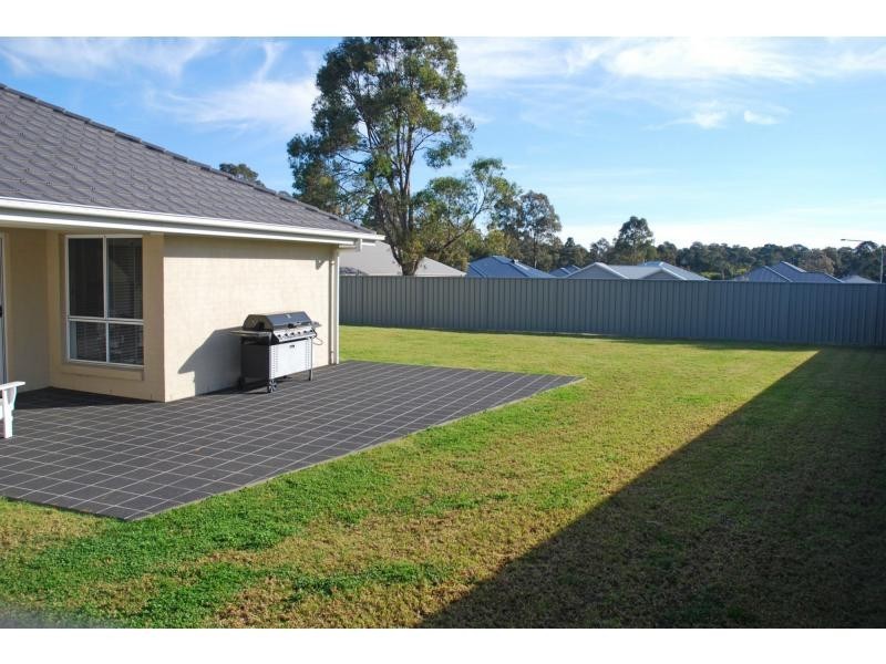 12 Hanover Close, South Nowra NSW 2541