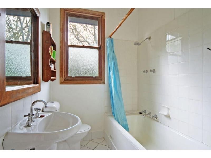 7 Leaney Avenue, Nowra NSW 2541
