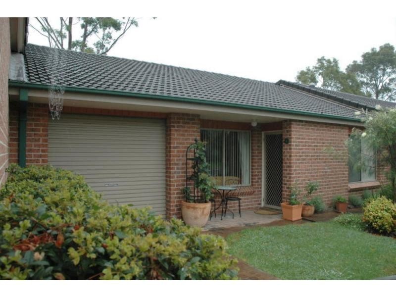 4/60 Brinawarr Street, Bomaderry NSW 2541