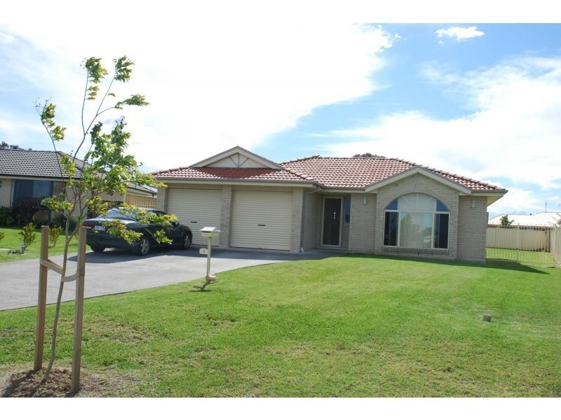 5 Guinea Flower Crescent, Worrigee NSW 2540