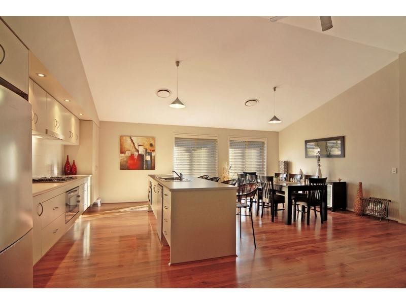 88 Rayleigh Drive, Worrigee NSW 2540