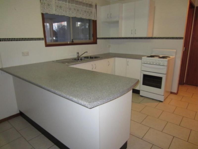 14 Crawford Drive, North Nowra NSW 2541