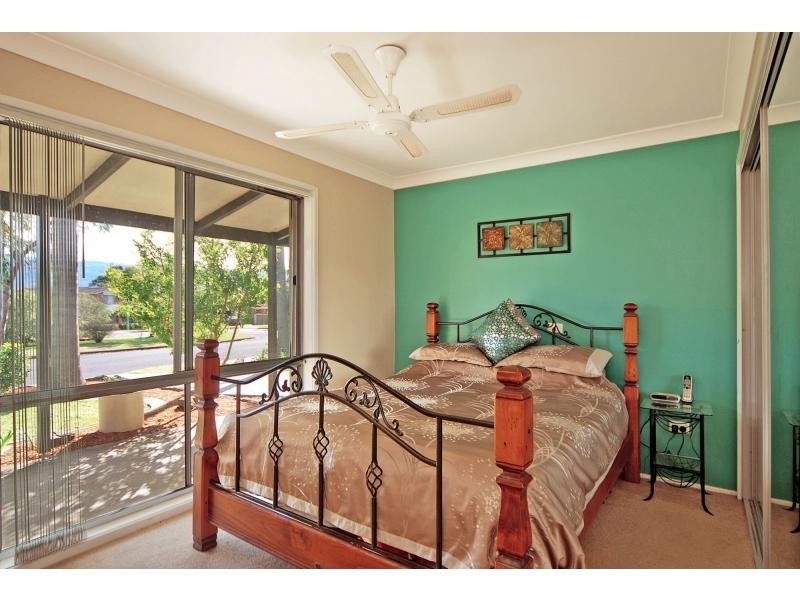 13 Cotton Palm Drive, North Nowra NSW 2541