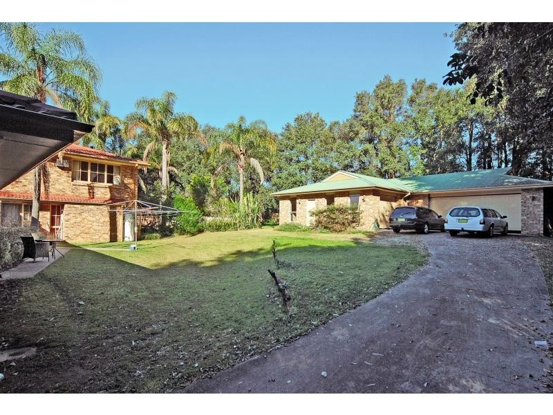 9 Halstead Place, Bomaderry NSW 2541