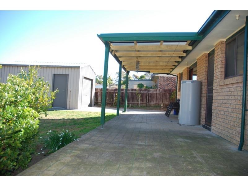 7 Glenair Avenue, West Nowra NSW 2541