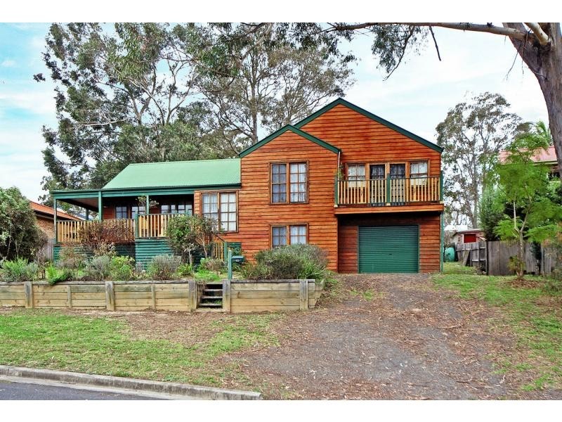 22 Jaycee Avenue, Nowra NSW 2541