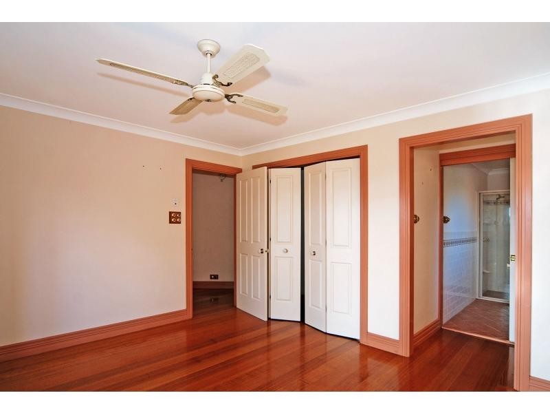 22 Jaycee Avenue, Nowra NSW 2541