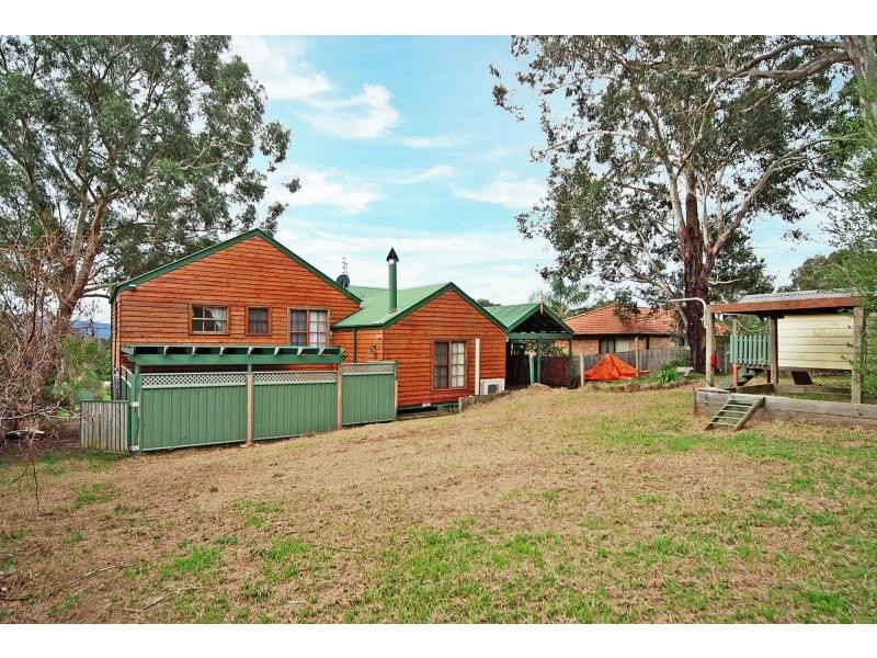 22 Jaycee Avenue, Nowra NSW 2541