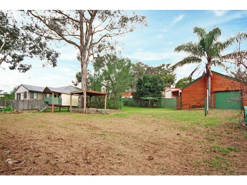 22 Jaycee Avenue, Nowra NSW 2541
