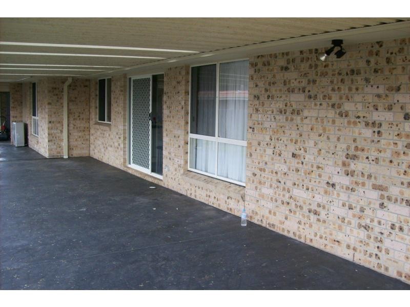 2 Guinea Flower Crescent, Worrigee NSW 2540