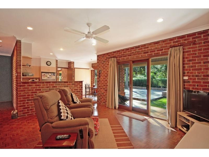 2 Merinda Way, Tapitallee NSW 2540