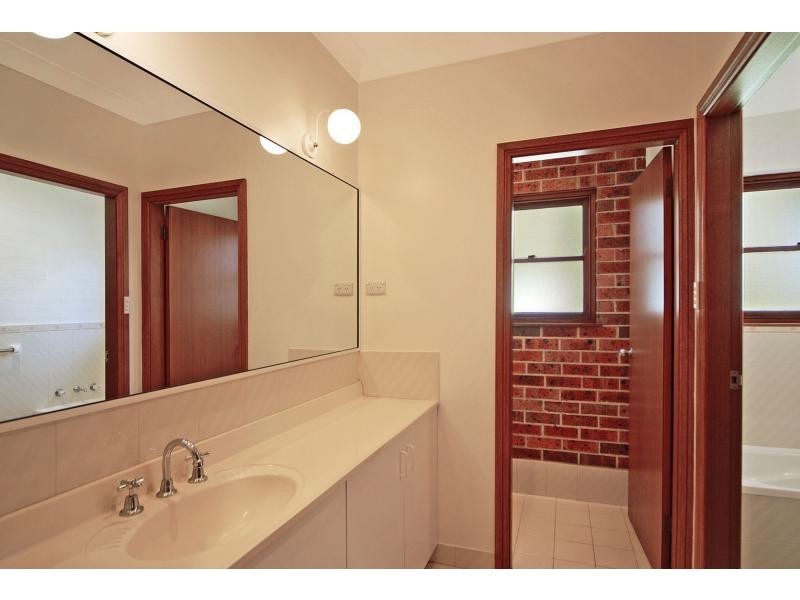 2 Merinda Way, Tapitallee NSW 2540