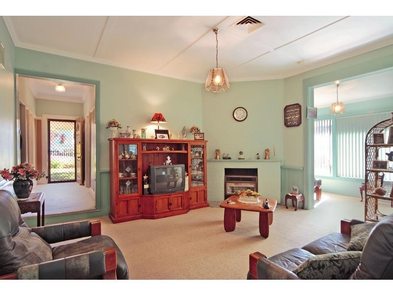 40 Journal Street, Nowra NSW 2541