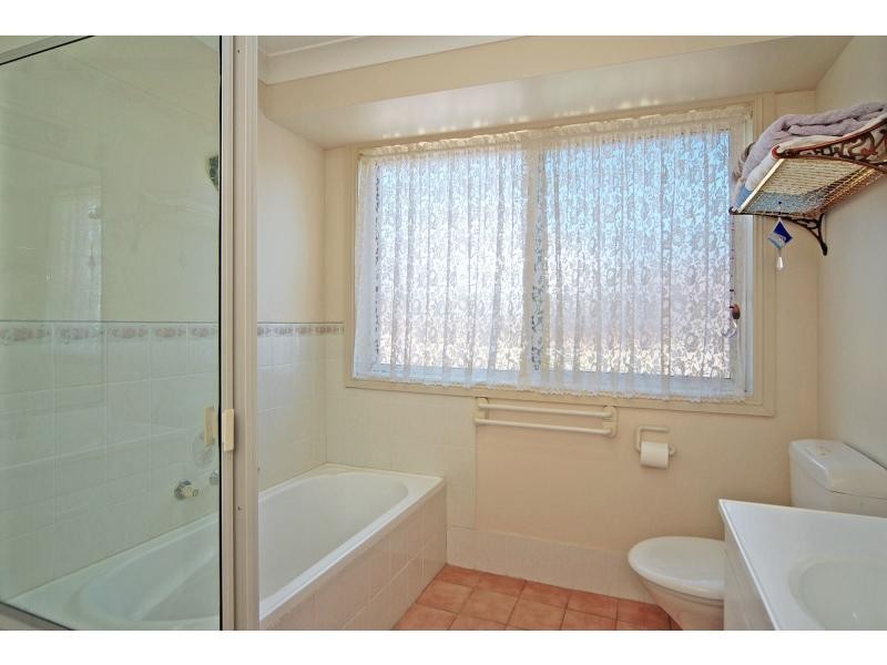 9 Glenhaven Avenue, North Nowra NSW 2541