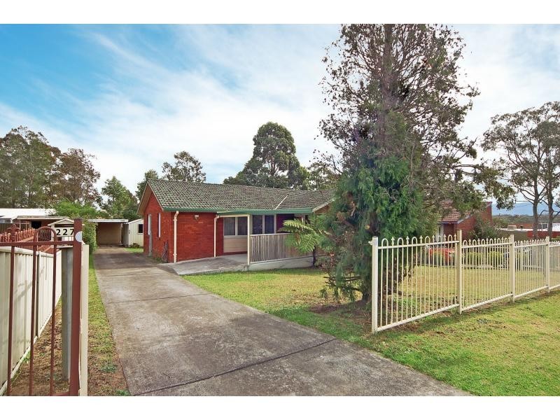 227 Kinghorne Street, Nowra NSW 2541