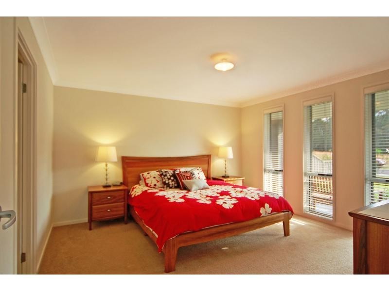 9 Karana Drive, North Nowra NSW 2541